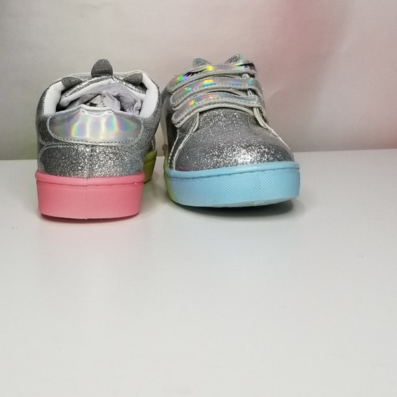 Big Girls Light Up Ombre Unicorn Sneakers Size 2 Silver Brand New - Picture 6 of 10